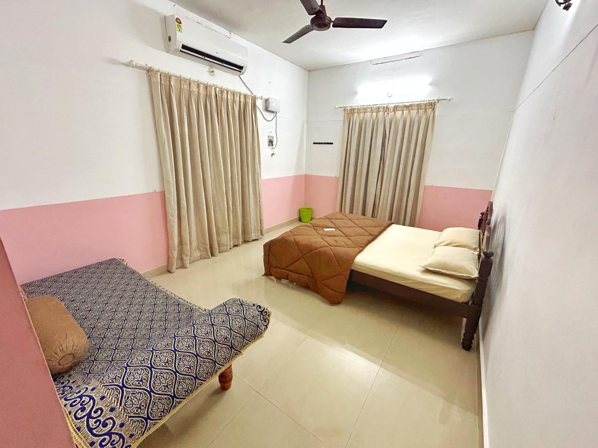 La Casa Trivandrum 4 Bhk Ac Luxury Villa At City Centre, Just 6 Kms To Airport トリバンドラム エクステリア 写真